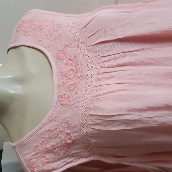 NWT St Johns Bay Womens Top Pink flowy cold shoulder Blouse Size XXL - Picture 2 of 9